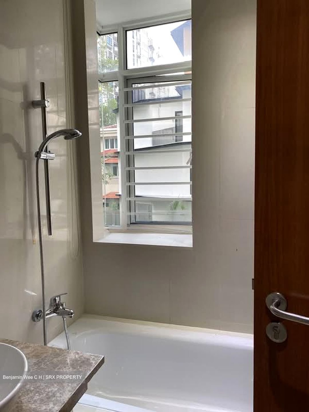 Grosvenor View (D14), Condominium #581981961